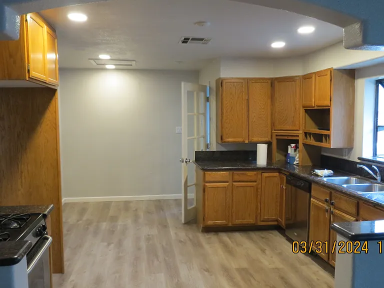 168 Nevada Ave #1 — Photo 13