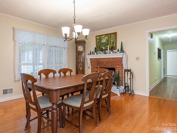 5th image of 2025 Kimway Dr