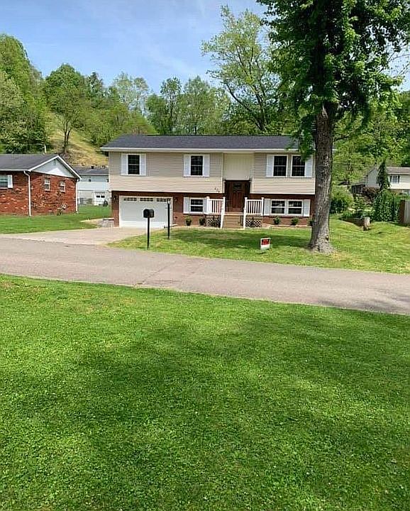 1st image of 304 Hillview Ln