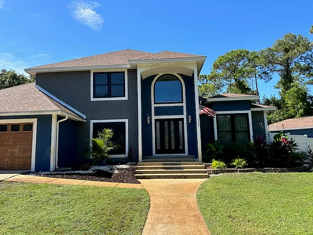 4 bed, 2842 sqft, $4,500 — Photo 4