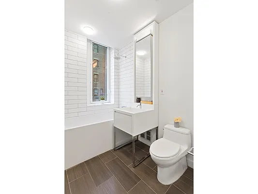 Sold by Douglas Elliman | media 20