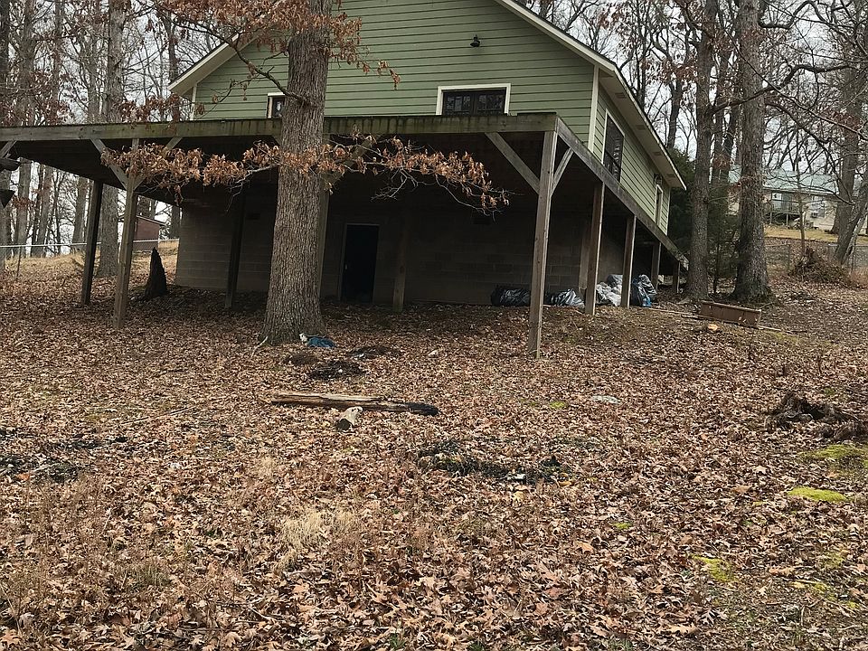 1st image of 19175 Dogwood Cir