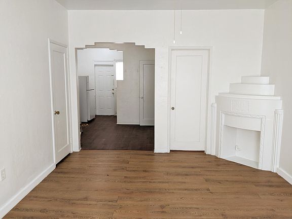 4th image of 1047 Euclid Ave APT 9