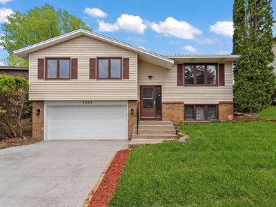 1221 44 1/2 Ave NE, Columbia Heights, MN, 55421