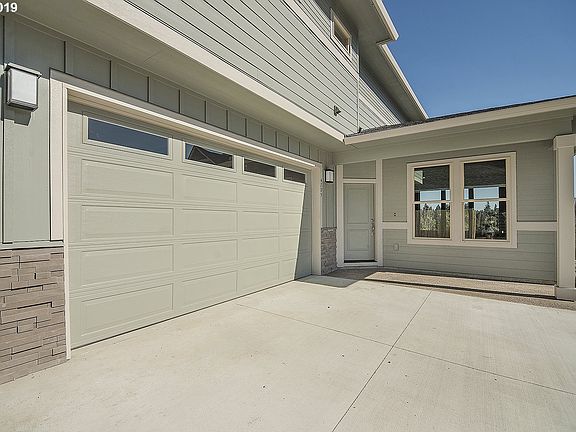 2nd image of 4705 NE 13th Ct