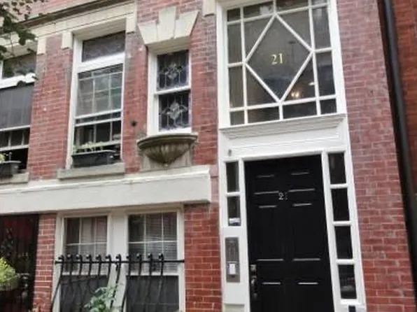 21 Temple St APT 4, Boston, MA 02114