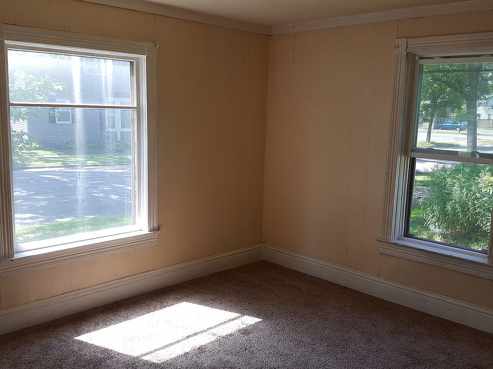 614 Humboldt Avenue Apartment Rentals Wausau, WI Zillow