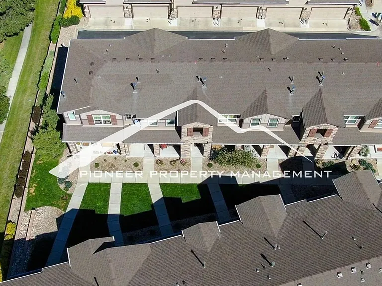 6247 Fowler Mill Point — Photo 2