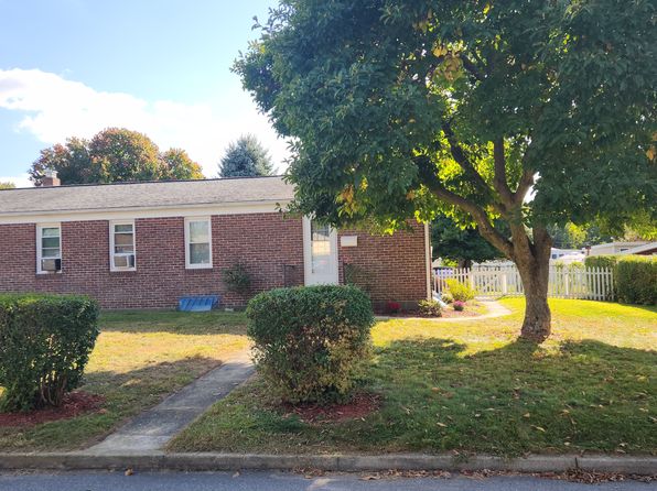 39 Campfield Dr