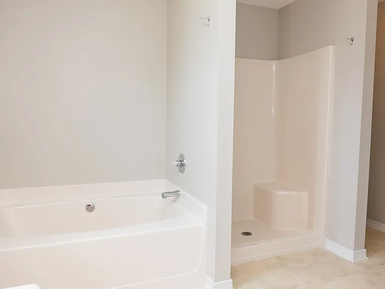 465 Jillian Dr — Photo 15