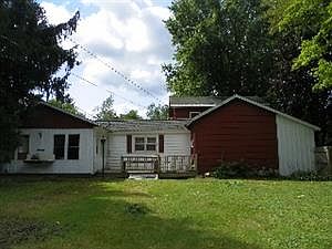 4th image of 10 Mitchell St