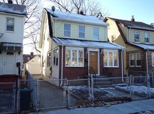 11238 207th St, Queens Village, NY 11429