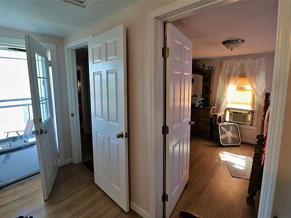 5th image of 1315 51st St