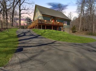 137 Unaka View Rd, Johnson City, TN 37601