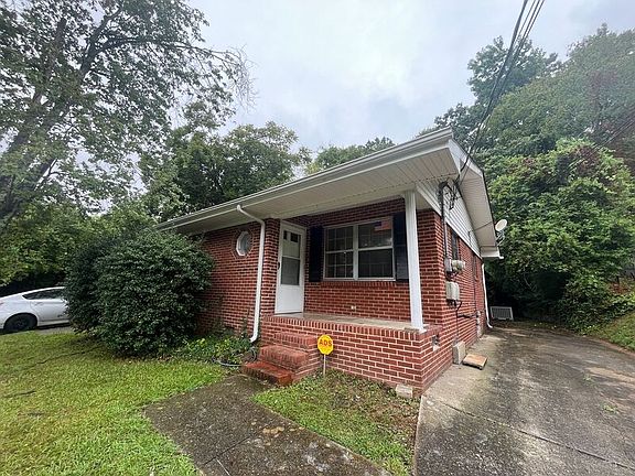 2nd image of 307 Nye Dr
