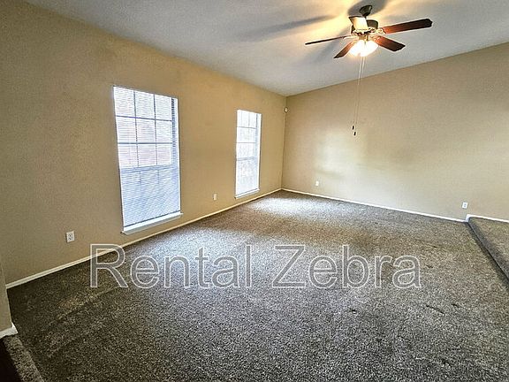 2nd image of 3128 Woodlark Dr