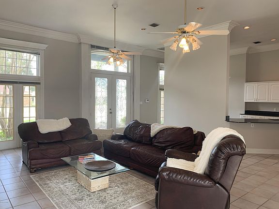 4th image of 1510 Nesbitt Dr