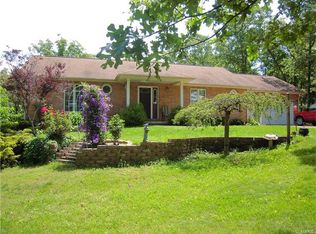 145 Valley Ln, Steelville, MO 65565