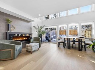 3817 E 18th St SW, Calgary, AB T2T 4V2