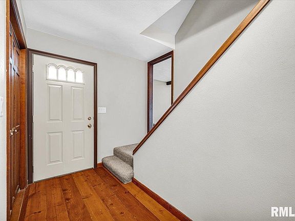 2nd image of 14927 N Ivy Lake Rd