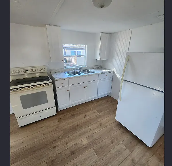 4506 Granada Ave — Photo 11
