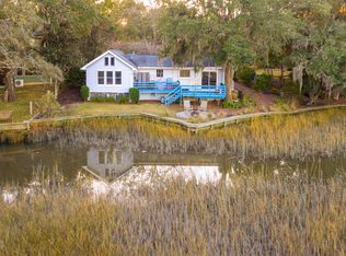 1996 Minott St, Charleston, SC 29412