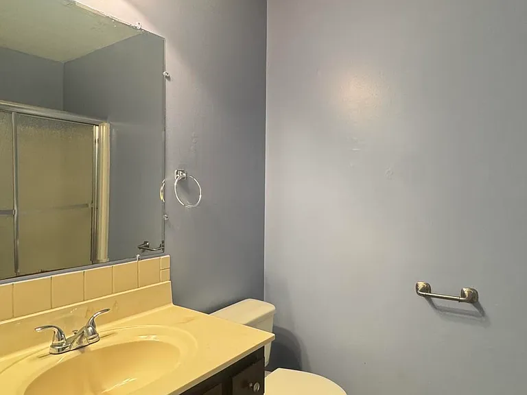 206 Wedgewood Dr — Photo 8