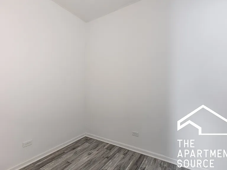 2712 N Milwaukee Ave #215 — Photo 15