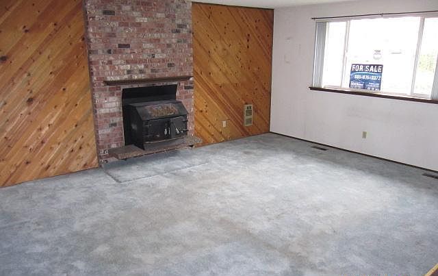 2nd image of 16113 7th Avenue Ct E