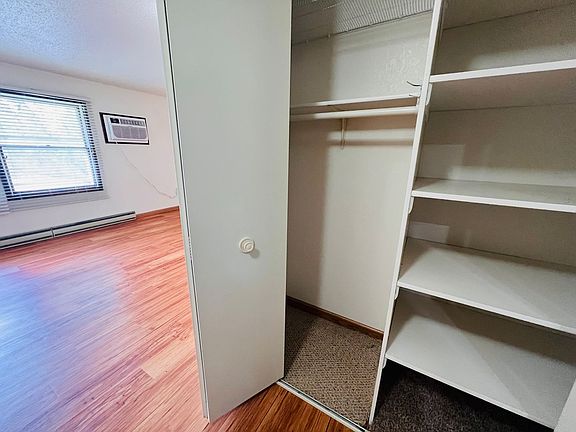 3rd image of 301 12th St #204