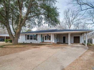 107 Hamlin St, Scottsboro, AL 35768