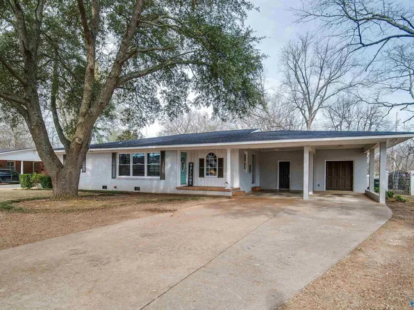107 Hamlin St, Scottsboro, AL 35768