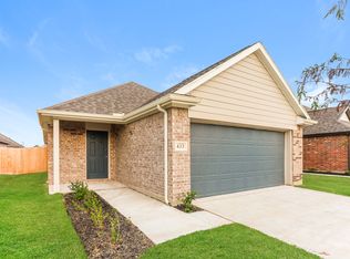 433 Sussex Dr, Everman, TX 76140