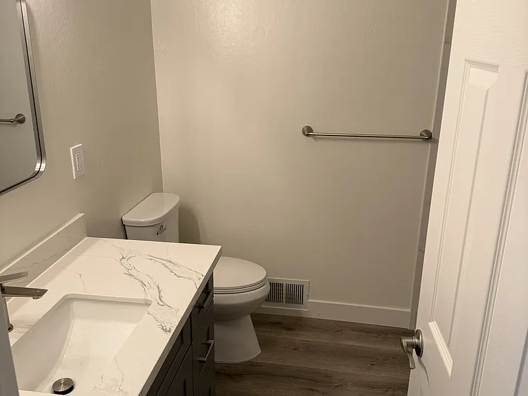4162 Wessex Dr #4162 — Photo 6