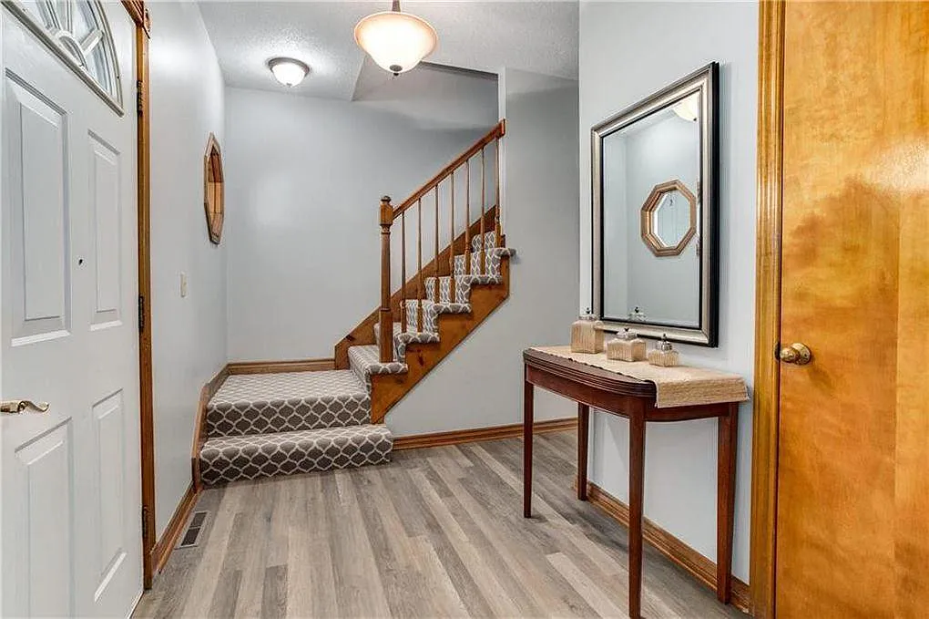 4 bed, 2777 sqft, $2,895 — Photo 4