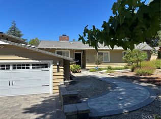 1631 Leycross Dr, La Canada Flintridge, CA 91011