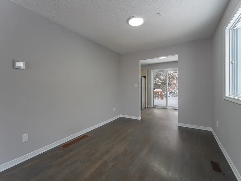 312 Waterloo Dr #1 — Photo 24