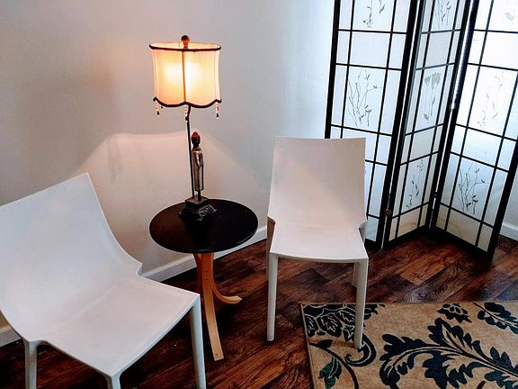 3rd image of 4205 Virginia Ave APT 301
