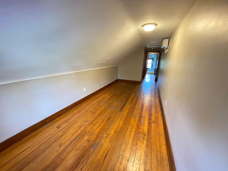 E 15th Ave 425-427 TNB — Photo 19