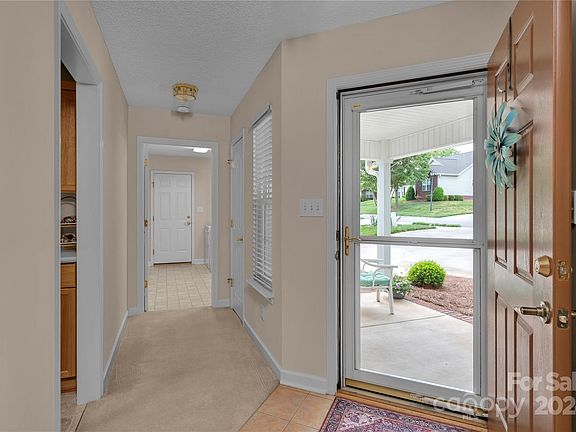 3rd image of 212 Oak Village Pkwy