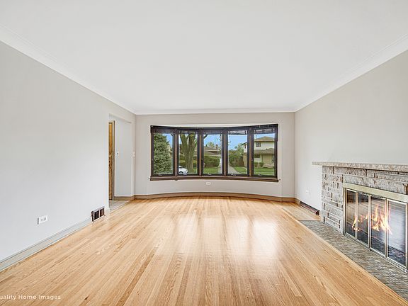 5th image of 5312 Oakdale Dr