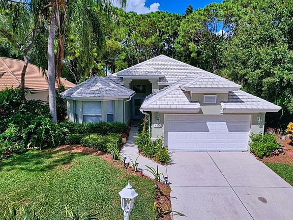 2nd image of 6435 Berkshire Pl