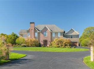 3070 Diamond Hill Rd, Cumberland, RI 02864