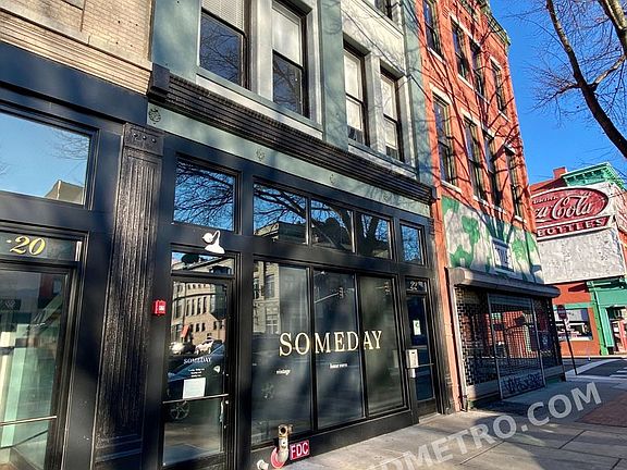 2nd image of 2022 E Broad St #306