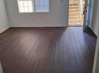 401 Dade St #C4, Crewe, VA 23930