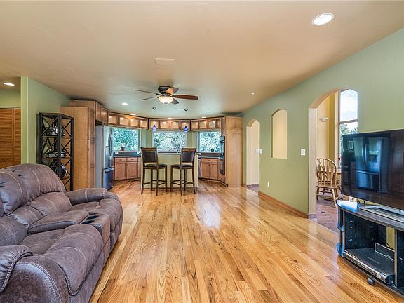 5th image of 11933 Coal Creek Heights Dr