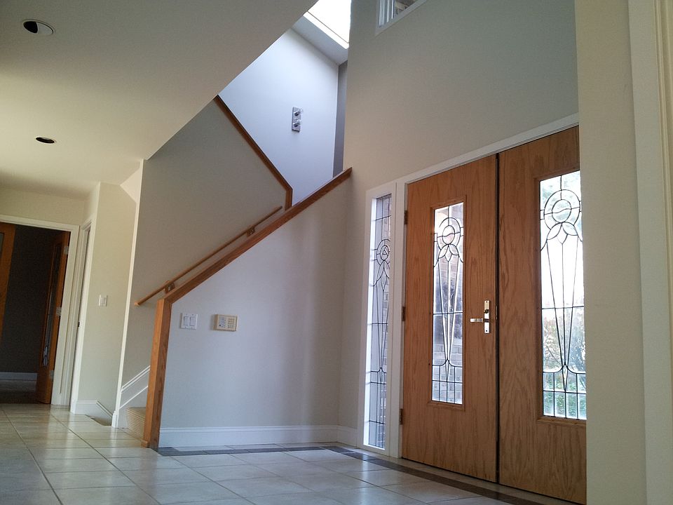 1st image of 31114 Applewood Ln