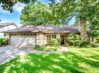 1221 Marigold Ln, Longview, TX 75604