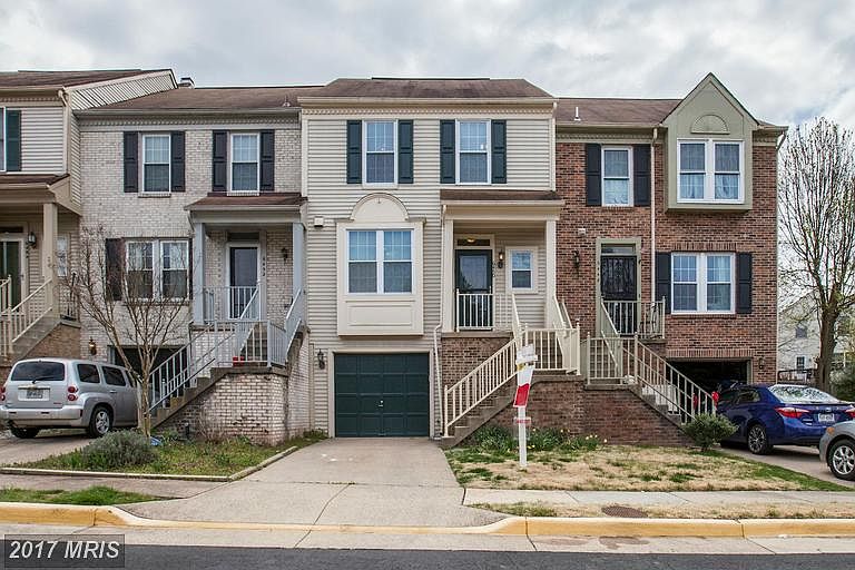 1st image of 6450 Selby Ct