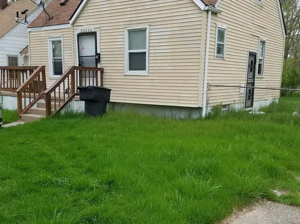 22300 Lyndon St, Detroit, MI 48223